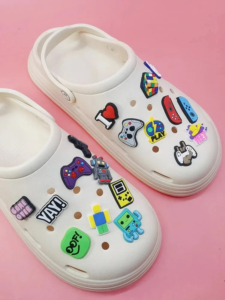 Design Game Style Shoe Charms PVC Buckle Decorations Clog Ornaments Diy Accessories Fit Women Sandals Adult Kid Party Decor Gift