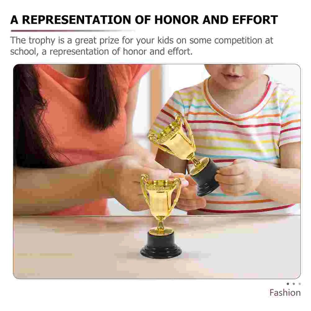 6 Pcs Mini Trophy Toys Plastic Kids Trophies Winner Game Prizes Baseball Team Sports Awards Souvenirs Plastic Award Cups Toy