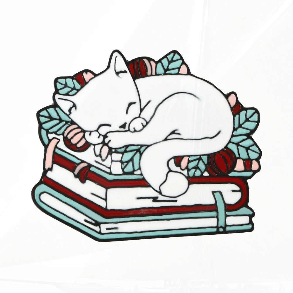 Brooches Bag Clothes Lapel Pin Animal Reading Badge Puppy Jewelry Gift for Kids Friend I Love Books Enamel Pin Custom Dog Cat