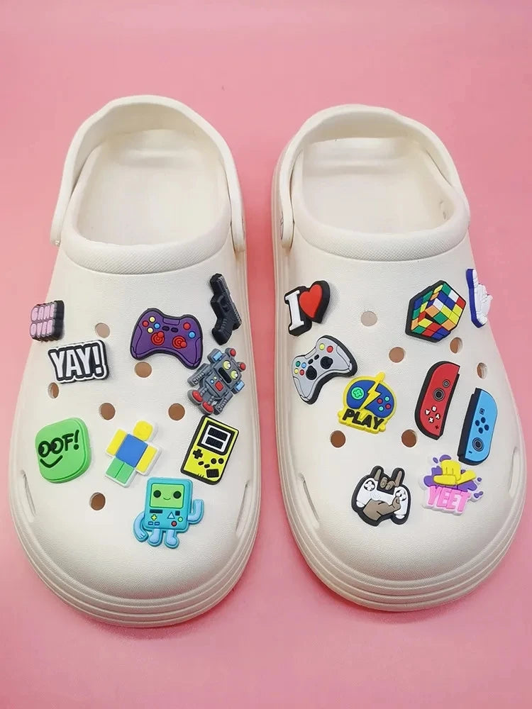 Design Game Style Shoe Charms PVC Buckle Decorations Clog Ornaments Diy Accessories Fit Women Sandals Adult Kid Party Decor Gift