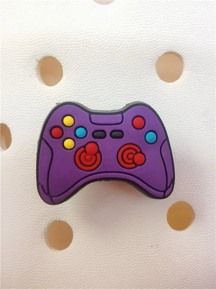 Design Game Style Shoe Charms PVC Buckle Decorations Clog Ornaments Diy Accessories Fit Women Sandals Adult Kid Party Decor Gift