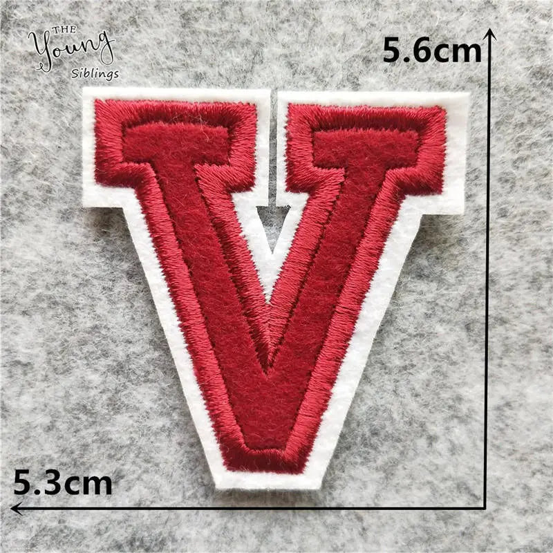 DIY write yourself red Letter A-Z Iron On Patch DIY embroidered Applique Clothing Sewing thermo-stickers Badges Accessories