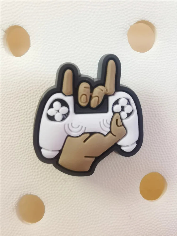 Design Game Style Shoe Charms PVC Buckle Decorations Clog Ornaments Diy Accessories Fit Women Sandals Adult Kid Party Decor Gift