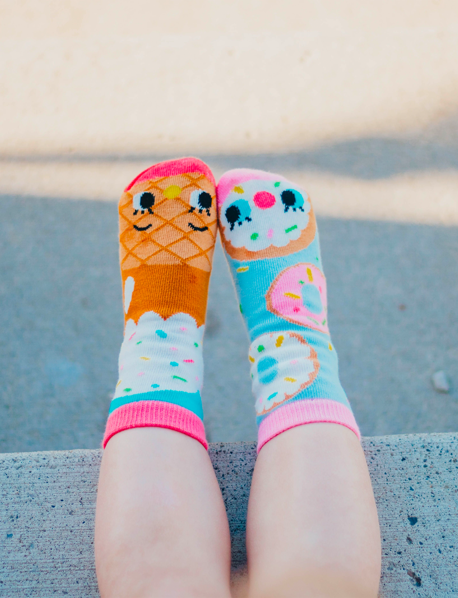 KIDS DONUT & ICE CREAM NO SLIP SOCKS-4